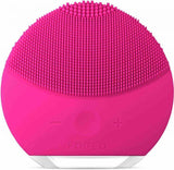 Luna Mini 2 sonic facial cleansing brush with Fuchsia massage effect